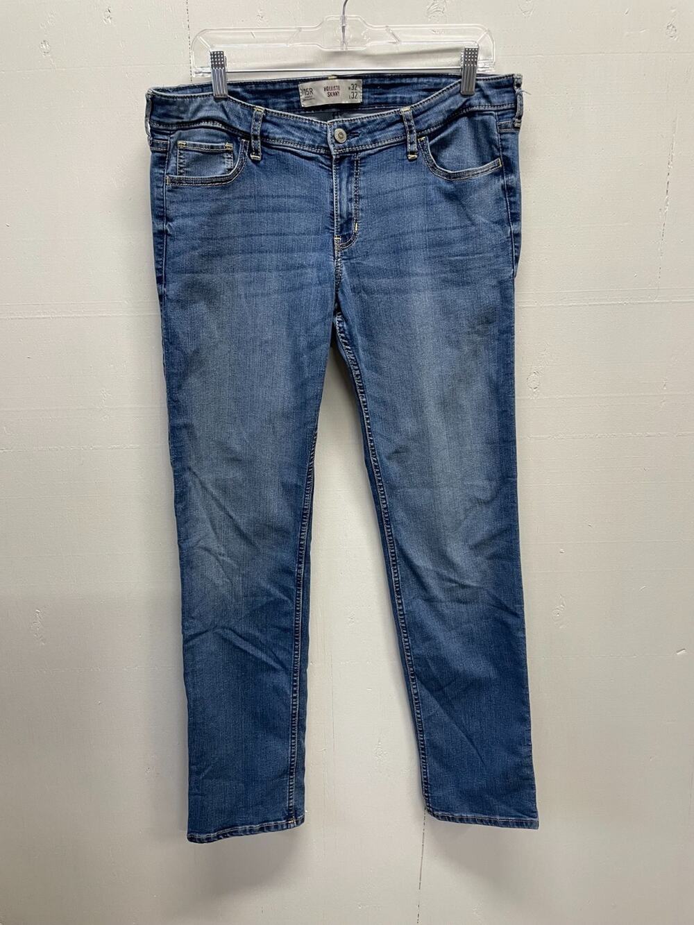 Hollister Women's Skinny Jeans Size 32 - Stretchy